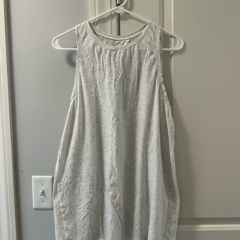 Sleeveless Gray Tank Top